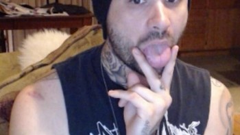 Dalam aksi bejatnya, Moore bekerjasama dengan Charles Evans untuk melakukan hack ke komputer korban-korban. Foto: Instagram/@iamhuntermoore