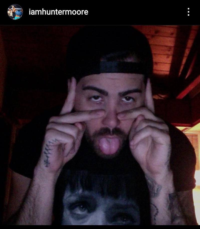 Pria paling dibenci di internet.