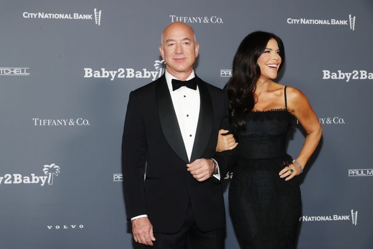 Jeff Bezos Lauren Sanchez