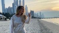Katrine Friis dikenal sebagai sosok yang setia dengan sang kekasih. Foto: Instagram Katrine Friis