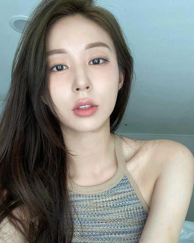 Selain tubuh menawan, Kim Bo Ra juga memiliki wajah cantik bak aktris Korea.Foto: Instagram @wanna._b