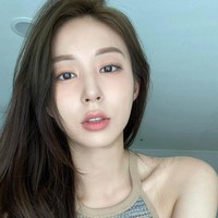 Selain tubuh menawan, Kim Bo Ra juga memiliki wajah cantik bak aktris Korea.Foto: Instagram @wanna._b