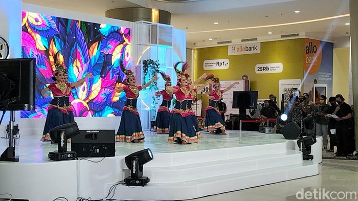 Trans Icon Mall Surabaya resmi dibuka, Jumat (5/8/2022). Mal tersebut dibuka langsung oleh Chairman CT Corp, Chairul Tanjung.