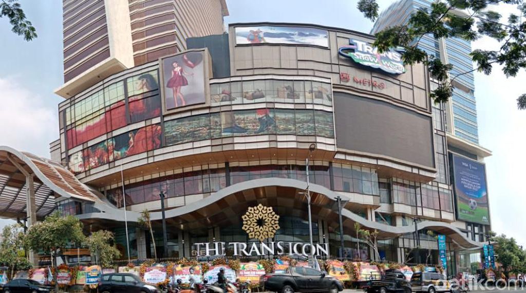 6 Mal Terbesar di Surabaya, Trans Icon Paling Baru