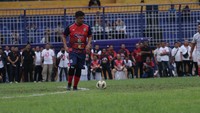 Termasuk di Labuhan Batu. Stadion Binaraga dipilih jadi venue opening ceremony turnamen yang diikuti 63 tim tersebut. 