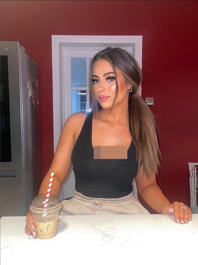 Dani Bose merupakan model 21 tahun asal Essex, Inggris. Selain menjual konten foto di OnlyFans, dia juga menjual jasa jadi wanita penggoda untuk membantu para kliennya menangkap basah pasangan mereka yang selingkuh. Dani mengaku, dia melakukannya atas dasar empati terhadap sesama wanita. Foto: Instagram