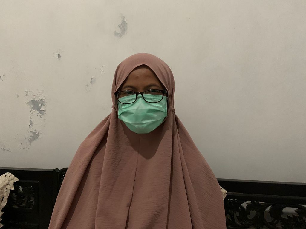 Penembok akses rumah di Pulogadung, Widya.
