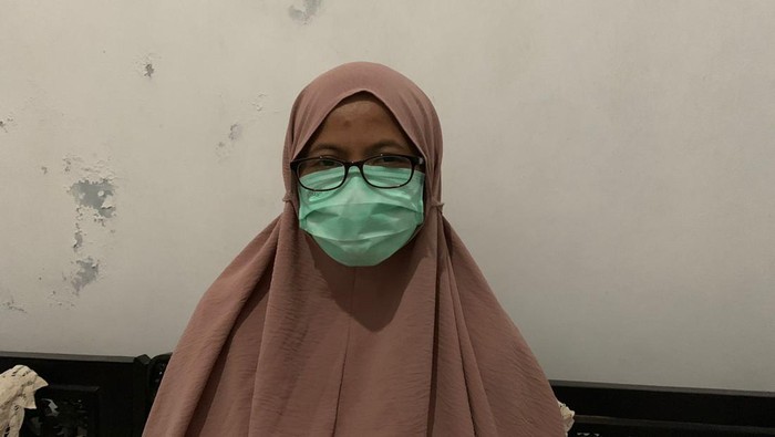 Penembok akses rumah di Pulogadung, Widya.