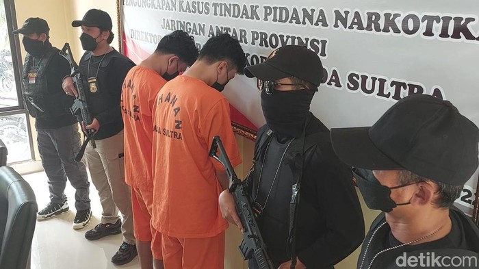 Polda Sultra menggagalkan peredaran sabu seberat 5,2 kilogram.