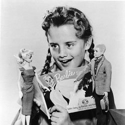 Mattel Segera Terbitkan Novel Remaja Barbie: Dreamscape