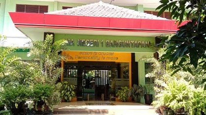 SMAN 1 Banguntapan Bantul.