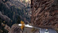 Jalan sejuta dollar, itulah arti dari nama jalan ini. Terbentang sepanjang 113 km dari Quray menuju Durango, Colorado, dan melewati Pegunungan San Juan, jalan ini sangat indah namun juga mematikan.  (The Washington Post via Getty Im/The Washington Post)