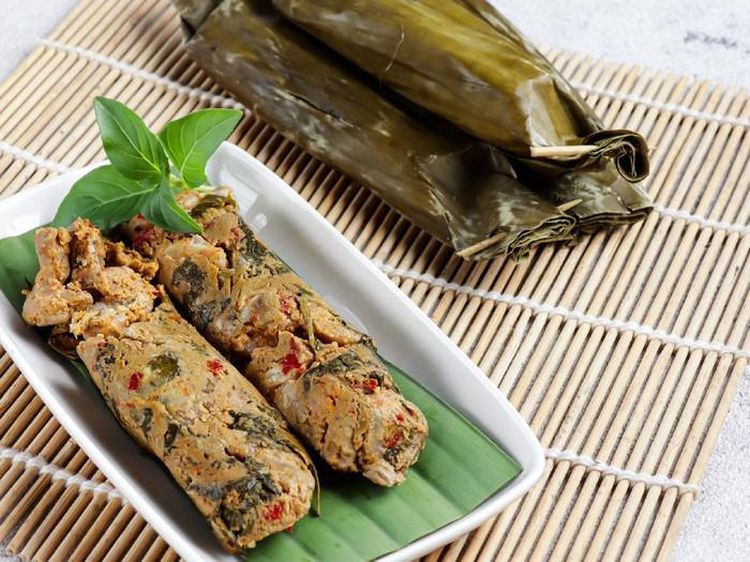 10 Resep Pepes Berbumbu Rempah, Enak Buat Lauk Nasi Hangat