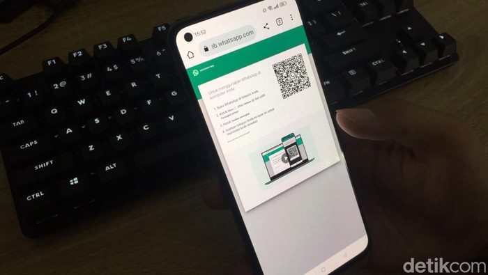Cara Buka WhatsApp Web di HP Android dan iPhone, Gampang Banget!