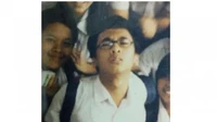 Raditya Dika dengan posenya saat SMA. Foto: Istimewa