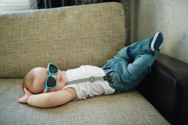 Gemas Banget! Potret Ekspresi Lucu Bayi Saat Tertangkap Kamera