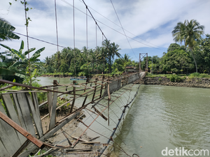 DPRD Bone Desak Pemda Prioritaskan Perbaikan Jembatan Gantung Putus