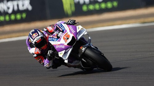 Ducati Pramac Racings French rider Johann Zarco takes part in the third MotoGP free practice session of the British Grand Prix at Silverstone circuit in Northamptonshire, central England, on August 6, 2022. (Photo by ADRIAN DENNIS / AFP) (Photo by ADRIAN DENNIS/AFP via Getty Images)