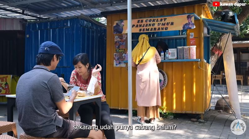 Mantan HRD Jualan Es Cokelat di Semarang