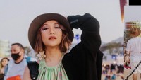 Bunga Citra Lestari atau yang lebih dikenal sebagai BCL adalah penyanyi Indonesia dengan suara yang memukau. Dirinya juga sering menjadi juri sekaligus coach dalam acara musik. Foto: Instagram @bclsinclair