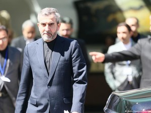 Negosiasi Nuklir Berlanjut di Wina Saat Iran Perluas Pengayaan Uranium