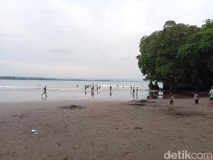 Rute, Lokasi, dan Harga Tiket Pantai Batukaras