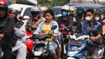 Sabar... Jalan RE Martadinata Ciputat Macet dari Simpang Gaplek