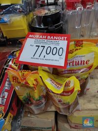 Harga Minyak Goreng Turun, Ada Yang Rp 29.900 Per 2 Liter - CNBC ...