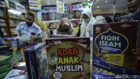 Islamic Book Fair ke-20 menjadi istimewa karena merupakan upaya untuk memberi penyadaran pada masyarakat pentingnya mengajarkan nilai-nilai positif dan optimis.
