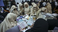 Pameran buku-buku Islam Islamic Book Fair kembali diselenggarakan di JCC, Jakarta.