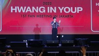 Hwang In Youp melakukan berbagai aktivitas bersama fans. Foto: (Palevi/detikcom)