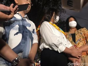 Istri Ferdy Sambo Muncul Perdana di Publik Usai Kantongi Izin Psikolog