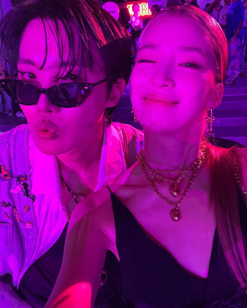 J-Hope BTS dan Irene Kim