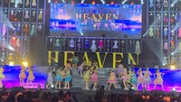 Tema Heaven dipilih karena JKT48 ingin menghadirkan sebuah acara yang menyegarkan. Foto: (dok. Twitter @officialJKT48)