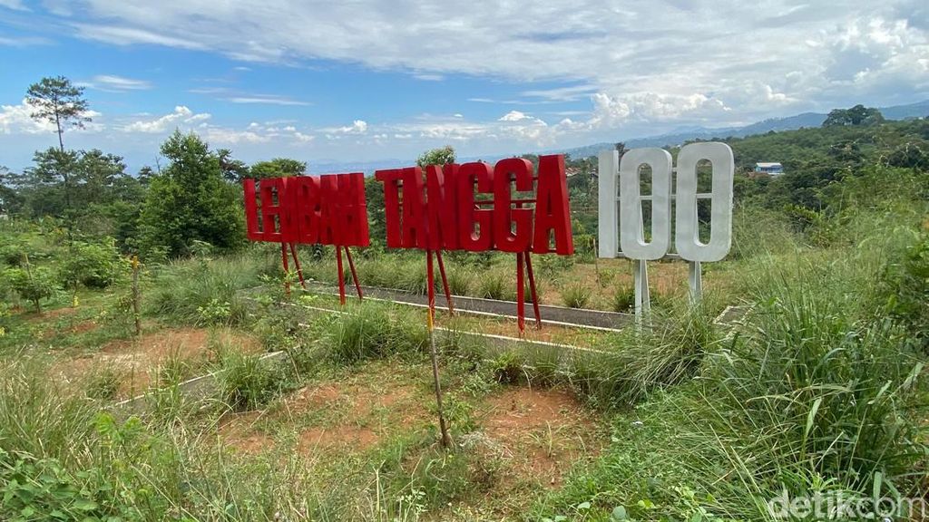 Nongkrong Asyik di Lembah Tangga 100 Cibiru Bandung