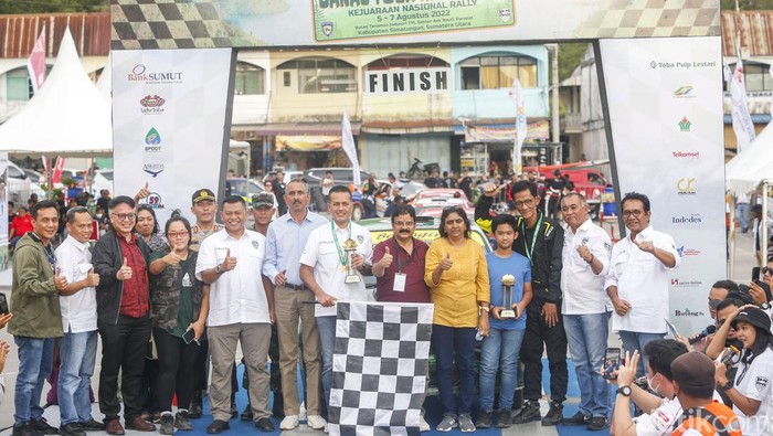 Danau Toba Kejurnas Rally 2022 sukses digelar. Pebalap dari Toyota Gazoo Racing Indonesia dengan Driver Ryan Nirwan dan co Driver Adi Indiarto keluar sebagai pemenang.