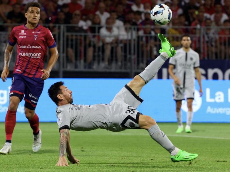 Salto Cantik Messi Membuka Liga Prancis
