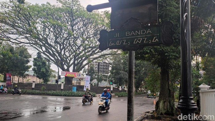 Nama-nama jalan di Kota Bandung.