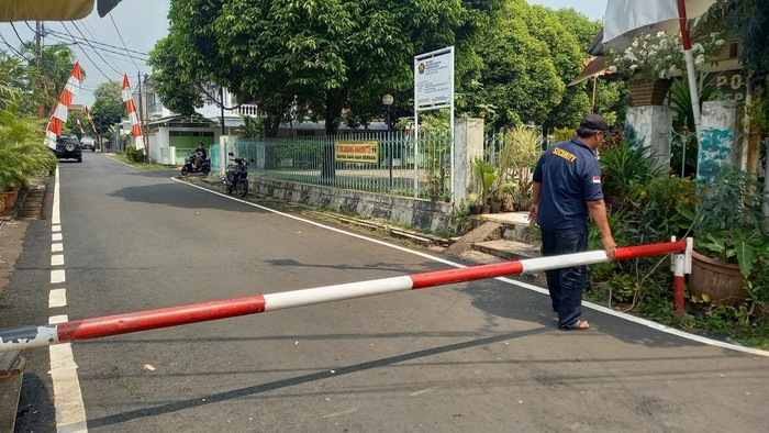 Portal Kompleks Rumah Pribadi Ferdy Sambo Ditutup.