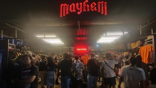 Suasana di salah satu clothing brand, Mayhem di Pica Fest pada Minggu (7/8/2022) di Lapangan Niti Mandala Renon, Bali.