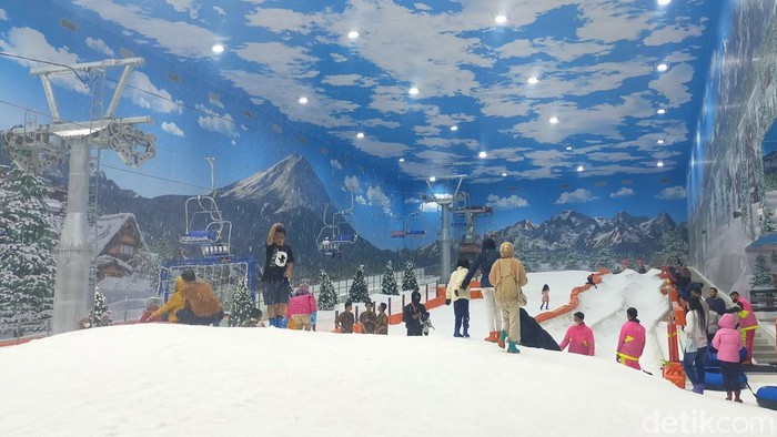 Trans Snow World Surabaya