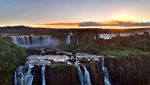 Melihat Lagi Indahnya Air Terjun Iguazu di Perbatasan Dua Negara