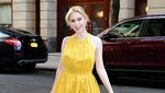 Maria Bakalova Cerah Banget Pakai Baju Kuning!