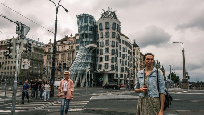 View of The Dancing House is a deconstructivist building from Nationale-Nederlanden, designed by the Croatian-Czech architect Vlado Miluni in collaboration with Frank Gehry facing the Vltava river. The building was designed in 1992. in Prague, Czech Republic, on  August 5, 2022. (Photo by Oscar Gonzalez/NurPhoto via Getty Images)