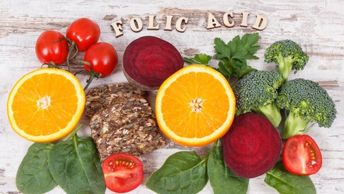 Manfaat Asam Folat sejak program hamil dan untuk janin.