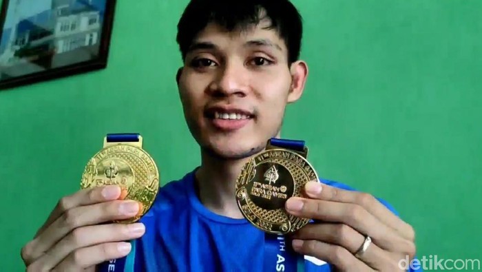Banyu Tri Mulyo (27), atlet tenis meja menyabet dua medali emas ASEAN Para Games 2022 di Solo. Foto diambil Senin (8/8/2022).
