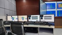 Kepala Biro Komunikasi dan Layanan Informasi, Kementerian Investasi/BKPM Ricky Kusmayadi menjelaskan bahwa command center ini digunakan setiap hari untuk memantau realisasi investasi. Foto: Aulia Damayanti