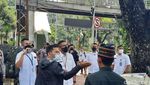 Demo Mahasiswa NTT Tolak Tiket Komodo Rp 3,75 Juta di Kemenparekraf