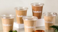 Sedang begitu populer, Kopi Botol Kaca mengusung konsep es kopi susu yang ramah lingkungan. Es kopi susu yang sedang ramai diperbincangkan ini salah satu gerainya berada di Kemang Selatan, Jakarta Selatan dengan harga mulai dari Rp 30.000an. Foto: Instagram/istimewa
