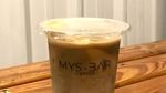 Manis Dingin! 20 Es Kopi Susu Kekinian Rp 10 Ribuan Ada di Sini!